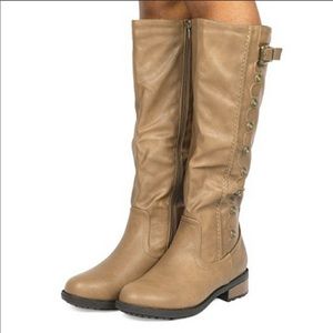 Women’s Boots